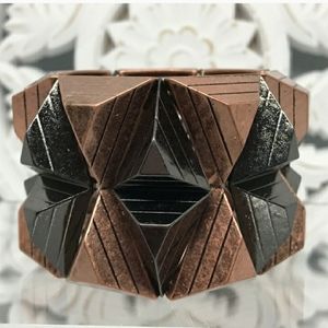 NWOT Stretch Bracelet